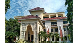 Mahasiswa UIN Alauddin Berang, Desak Rektor Mundur Pasca Kasus Uang Palsu