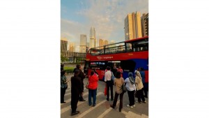 Open Top Tour,  Sensasi Baru Berkeliling Menikmati Kota Jakarta dengan Bus Atap Terbuka