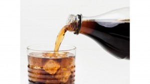 Minum Soda Selepas Olahraga Bisa Sebabkan Kerusakan Ginjal