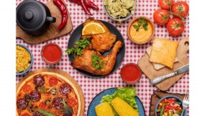 7 Tradisi Makanan Unik Menyambut Tahun Baru dari Berbagai Negara