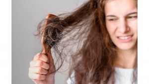 Kebanyakan Minum Minuman Manis Sebabkan Rambut Rontok
