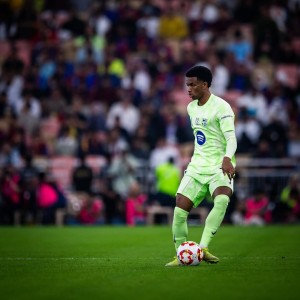 Hasil La Liga Spanyol: Bek Barca Mendapat Perlakuan Rasis dari Fans Getafe