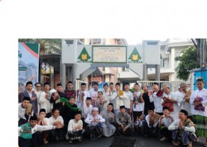 Profil Ponpes Al-Hikam, Warisan KH. Hasyim Muzadi, Pelopor Pesantren Khusus Mahasiswa