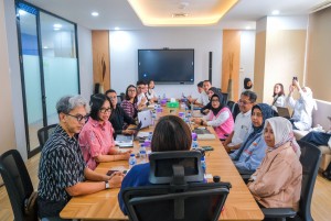 Wamenekraf Harap Jenama Fesyen Lokal Jaga Identitas Nasional