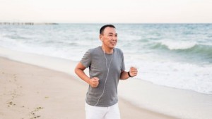 Tips Sederhana Turunkan Berat Badan di Usia 50 Tahun