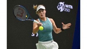 Elise Mertens Punya Target Juarai Singapura Open, Anna Kalinskaya Pacar Jannik Sinner Mundur Karena Cedera
