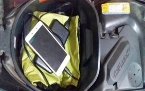 Hindari Simpan 3 Barang  Ini di Bagasi Motor, Bisa Meledak!