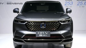 Honda HR-V e:HEV Berpotensi Jadi Mobil Hybrid Pertama Buatan Indonesia, Ini Alasannya