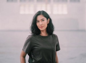 Dian Sastrowardoyo Spill Takjil Favorit:  Gorengan Pakai Rawit