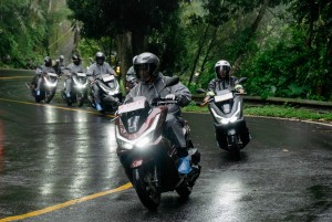 Honda PCX160 Hadirkan Teknologi RoadSync: Solusi Berkendara Terkoneksi Tanpa Gangguan Fokus
