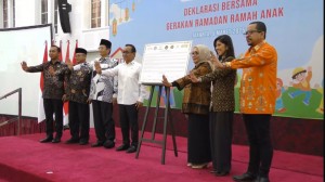 Deklarasi Bersama Gerakan Ramadan Ramah Anak, Optimalkan Ibadah Keluarga Tanpa Gawai