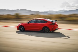 RWD Honda Civic Type R Coupe Terlihat Cukup Cantik Untuk Mobil Sport yang Dimodifikasi