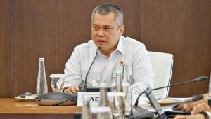 Menhub Dudy Menilai Surat Edaran Libur Lebaran sebagai Keputusan Penting & Strategis