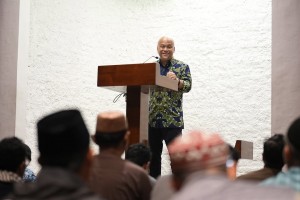 Di Masjid Salman ITB Ilham Habibie Ungkap Kebebasan Berpendapat sebagai Keunggulan Umat Islam