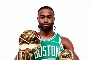 Momen Notifikasi Adzan Terdengar dari Ponsel Jaylen Brown, Pemain NBA  Mualaf