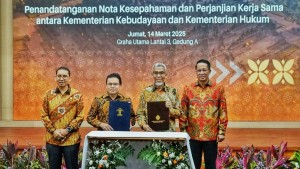 Kementerian Kebudayaan dan Kementerian Hukum Tandatangani Kerja Sama Lindungi Kekayaan Intelektual Budaya