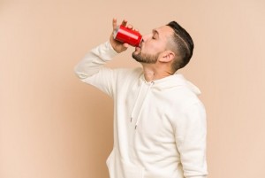 Usir Kantuk saat Mudik dengan Minuman Berenergi Baik Bagi Kesehatan?