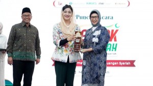 Upaya Konsisten BSI Tingkatkan Literasi & Inklusi Keuangan Dianugerahi 3 Penghargaan GERAK Syariah oleh OJK