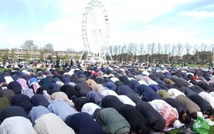 Muslim di Inggris Rayakan Idul Fitri Pada Minggu, 30 Maret