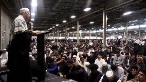 Lebih Dari 10.000 Warga Muslim di London Berkumpul Bersama Rayakan Idul Fitri