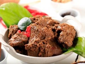 Jaga Kolesterol selama Lebaran dengan Hindari Daging dan Gorengan