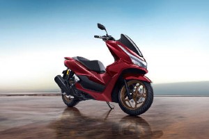 Mewah, Canggih, Tapi Tetap Terjangkau, Pajak Honda PCX 160 ABS-RoadSync Bikin Tenang