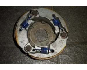Ciri-ciri Per Kampas Ganda di Motor Matic Yang Sudah Mulai Lemah