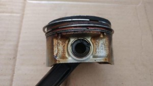 Kenali Ciri-ciri Ring Piston di Motor 4 Tak yang Sudah Mulai Bermasalah dan Apa Saja Efek Negatifnya