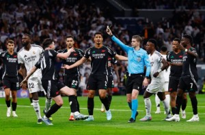 Babak Pertama Real Madrid vs Arsenal Penuh Drama, Skor Masih 0-0