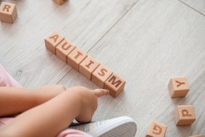 Anak Autisme Butuh Dukungan Tepat Sesuai Tingkat Keparahan