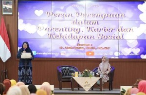dr. Aisah Dahlan: Pria yang Sukses di Pekerjaan adalah yang Bahagia di Keluarga