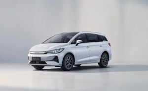 Tinggalkan Tesla, BYD Pimpin Pasar Mobil Listrik Dunia