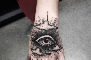 Ini Mengapa Islam Mengharamkan Tato, Mengikir Gigi, dan Operasi Kecantikan