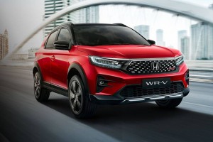 Mobil SUV Manual Paling Gagah? Honda WR-V M/T Bawa Gaya dan Performa Sekaligus