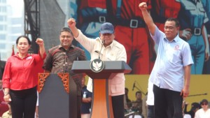 Prabowo Janji Pajak Adil, Buruh Kecil Tak Lagi Terbebani