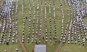 Peringati Hardiknas, Kota Salatiga Pecahkan Rekor Senam Anak Indonesia Hebat dengan 2.500 Peserta