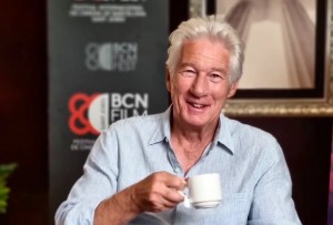 Richard Gere Bacakan Puisi Karya Mahmoud Darwish, Bentuk Dukungan ke Palestina