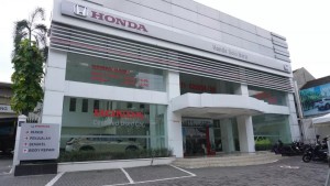 Honda Resmikan Dealer Mobil Bekas Bersertifikasi Pertama di Solo dan Sukoharjo