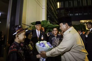 Prabowo Disambut Meriah Diaspora Indonesia dalam Kunjungan ke Thailand