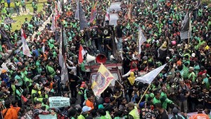 Jakarta Bersiap Hadapi Demo Besar Ojol, Massa Disebut Capai Puluhan Ribu