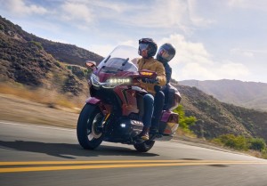 Honda Gold Wing Edisi 50 Tahun Resmi Dijual di Indonesia, Harga Tembus Rp1,1 Miliar!