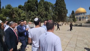Menteri Israel Terobos Masjid Al-Aqsa Saat Hari Yerusalem, Dunia Arab Murka