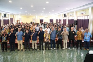 OJK Terbang ke Papua Dorong Investasi Syariah dan Akses Pendanaan Untuk Gairahkan Ekonomi