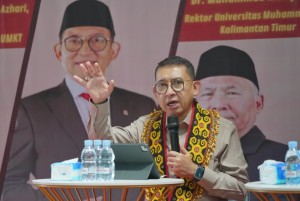Menbud Fadli Zon Soroti Kearifan Lokal Kaltim sebagai Kekuatan Budaya Indonesia Hadapi Globalisasi