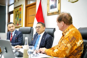 Menbud Fadli Zon dan Universitas Leiden Jalin Kerja Sama Strategis Soal Beasiswa dan Manuskrip Budaya