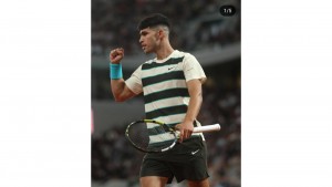 Alcaraz Lolos ke Perempat Final di HSBC Championships Dengan Susah Payah