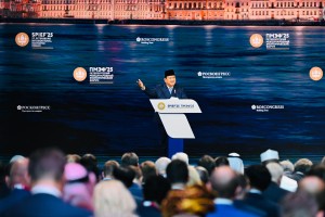 Prabowo Yakin Ekonomi RI Capai 7 Persen, Targetkan Jadi Eksportir Pangan