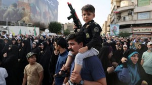 Dunia Menanti Balasan Iran Setelah AS Gempur Situs Nuklir