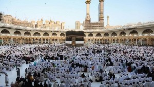 Arab Saudi Resmi Buka Umrah Sepanjang Tahun untuk Warga dan Penduduk GCC
