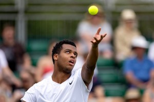Mpetshi Perricard Pecahkan Rekor Kecepatan Servis Wimbledon, Sayang Laga vs Fritz Ditunda